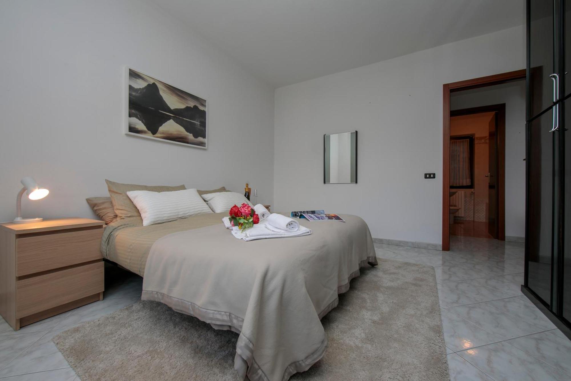 Sonenga Panoramic Terrace Apartman Menaggio Kültér fotó