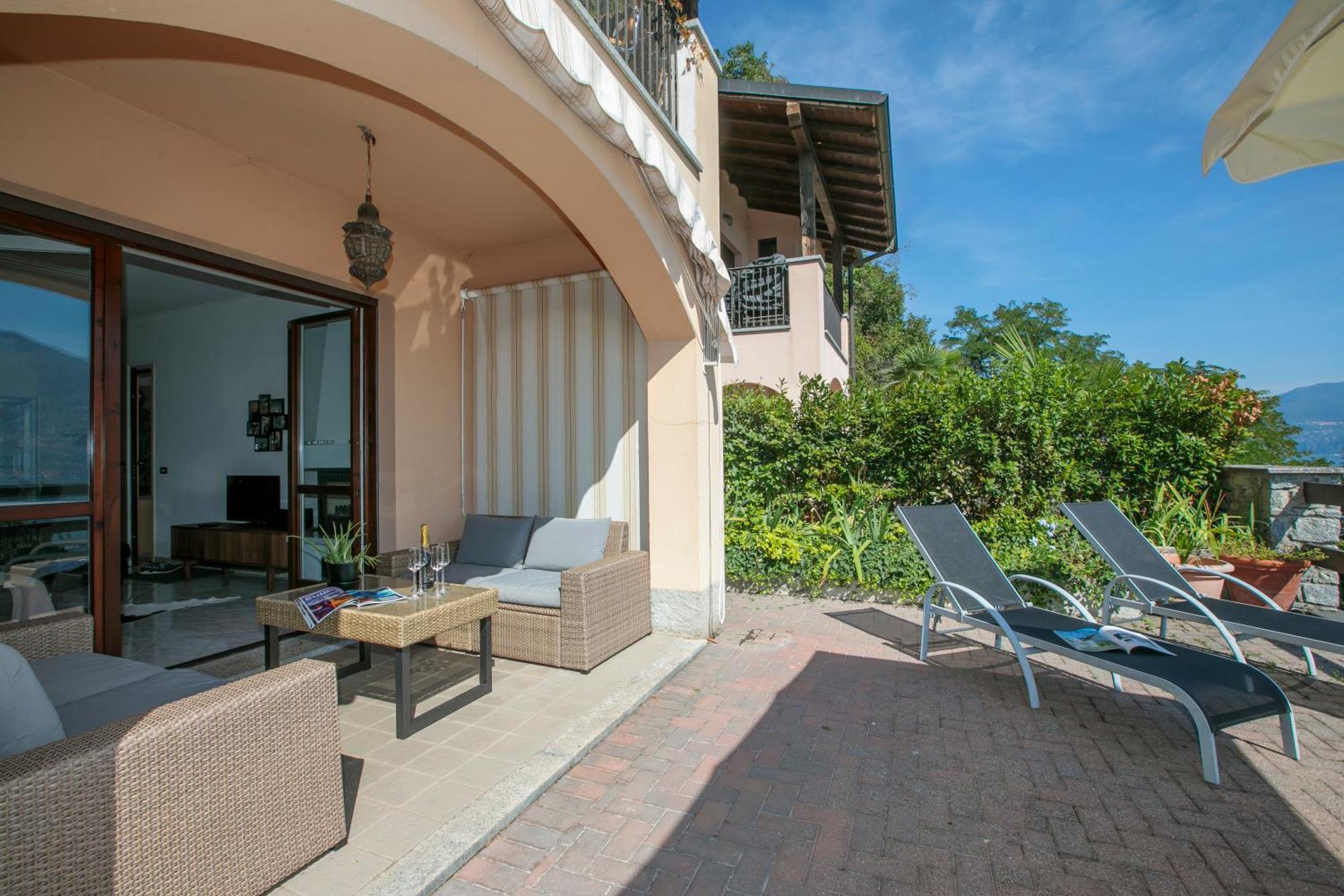 Sonenga Panoramic Terrace Apartman Menaggio Kültér fotó